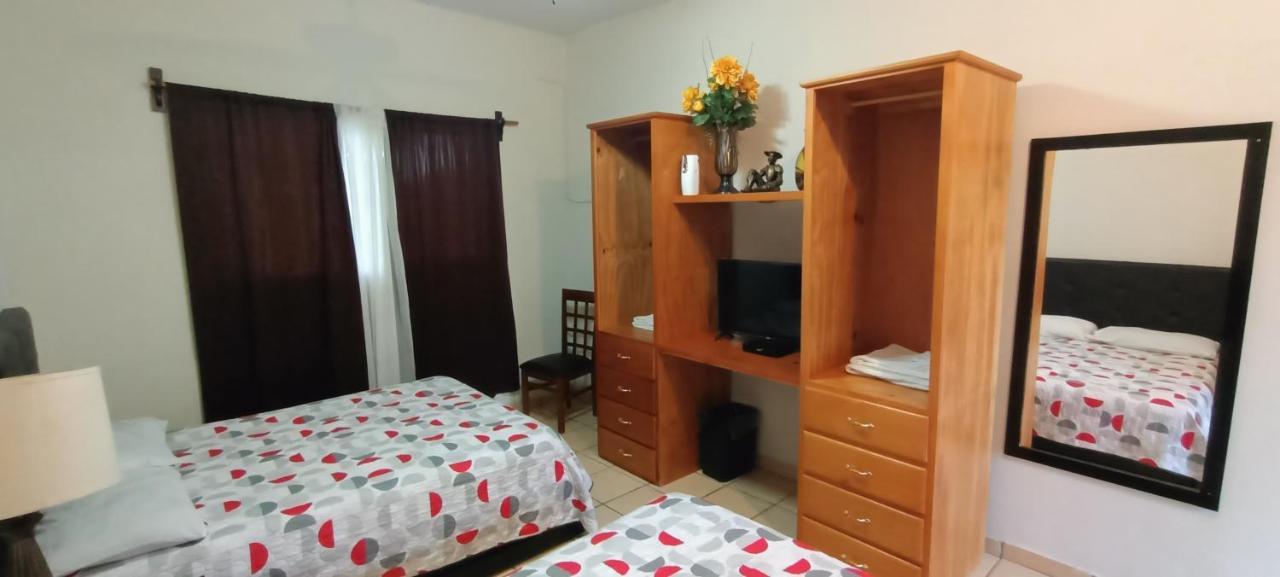 Río Verde Hotel La Estancia מראה חיצוני תמונה