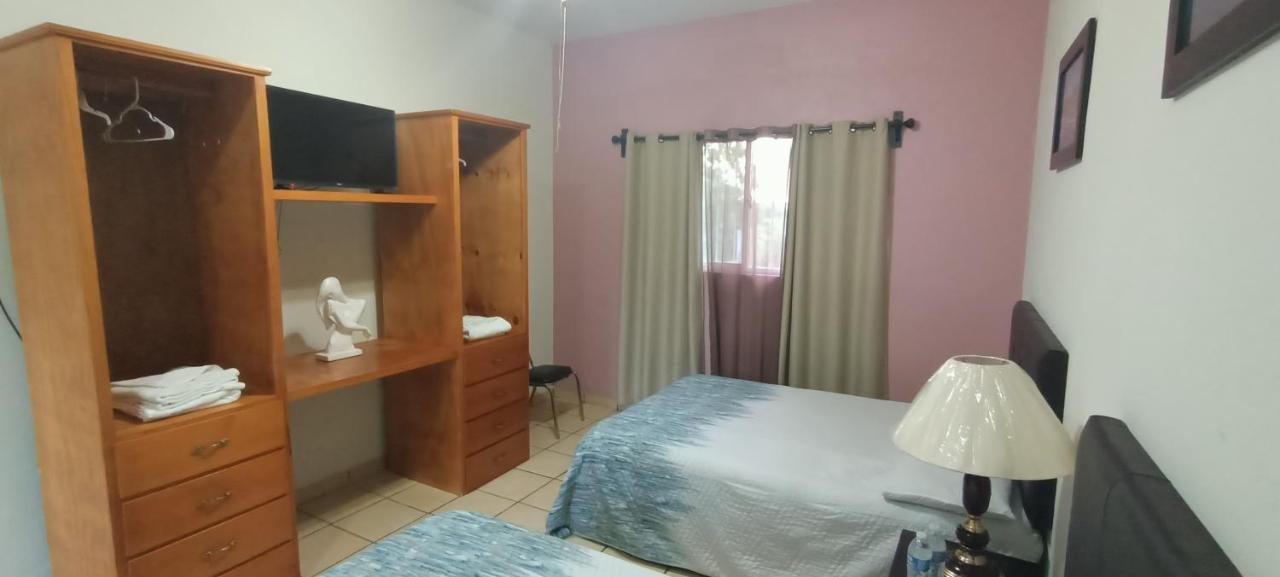 Río Verde Hotel La Estancia מראה חיצוני תמונה