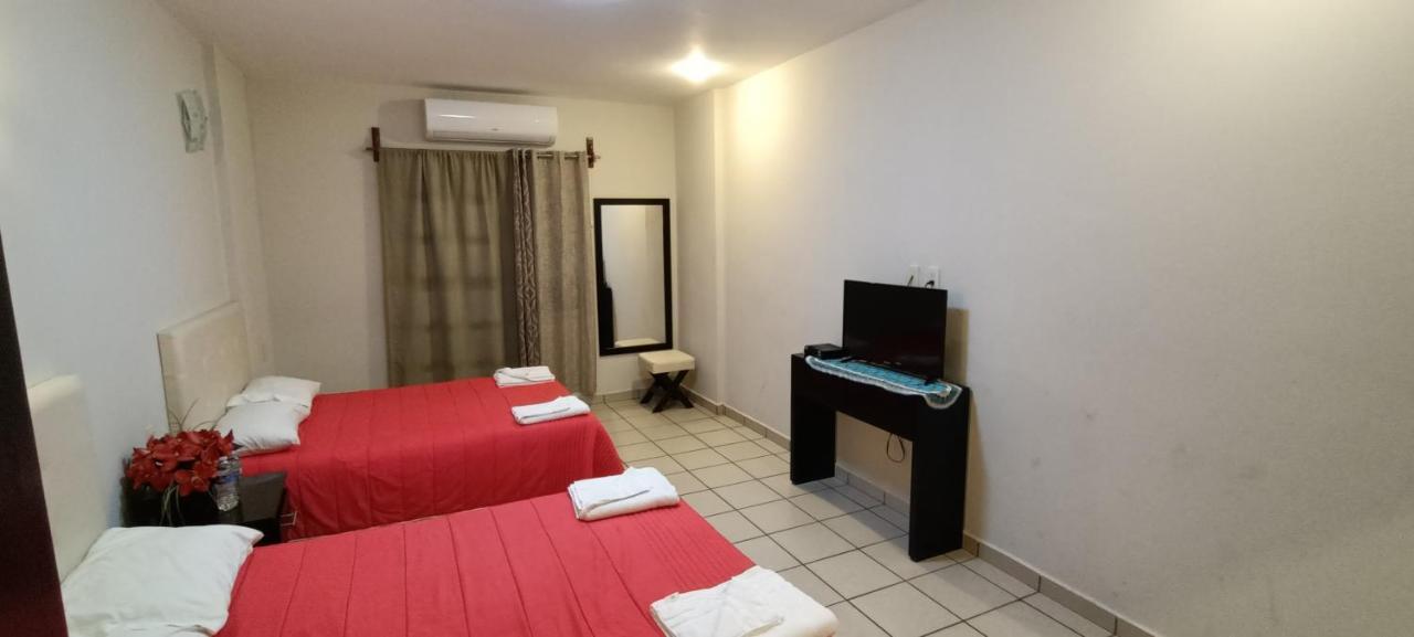 Río Verde Hotel La Estancia מראה חיצוני תמונה